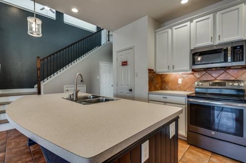 4929 Sunset Rdg Dr, Fort Worth TX  76123-4615 exterior