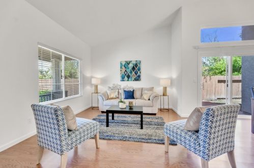 9729 Dynasty Way, Elk Grove, CA 95624-4426
