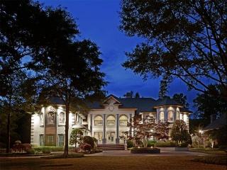 6230 River Grove Cv, Memphis, TN 38120-2324