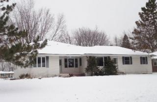 1763 Lois Dr, Saint Paul, MN 55126-4934