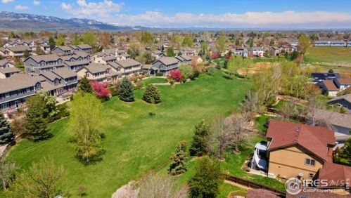 320 Strasburg Dr, Fort Collins CO  80525-8252 exterior