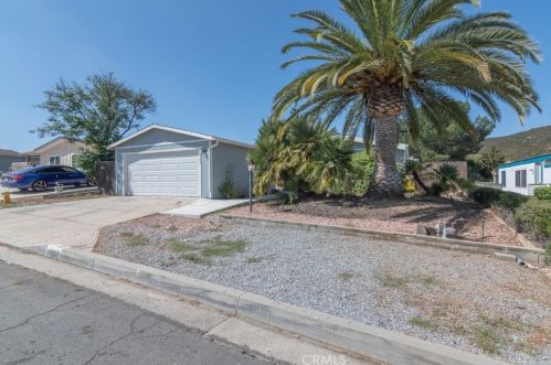 34653 The Farm Rd, Wildomar, CA 92595-9232