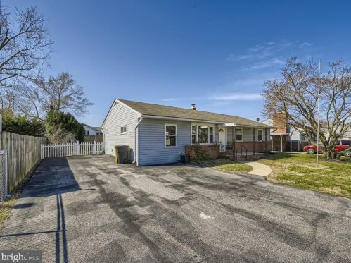 8424 Spring Rd, Riviera Beach, MD 21122-2728