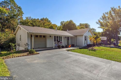 2012 Kings House Rd, Silver Spring MD 20905-4224 exterior