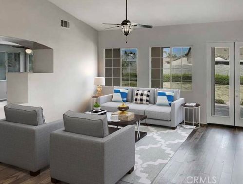 10171 Berkshire Dr, Riverside, CA 92509-8801