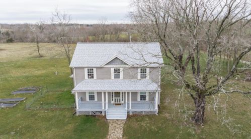 22327 Lix Rd, Pendleton, MO 63383-4610
