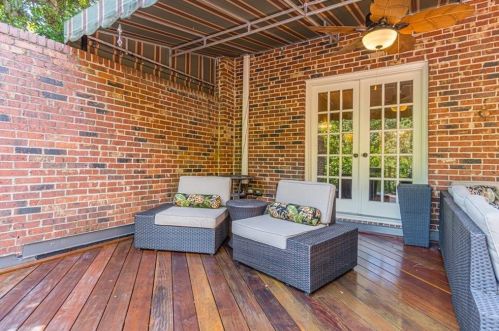 2101 Bohler Rd, Atlanta GA  30318-1515 exterior