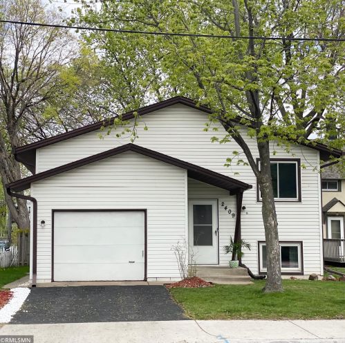 2409 Monroe St, Minneapolis MN  55418-3639 exterior