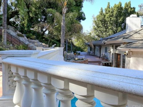 141 Peralta Hills Dr, Anaheim CA  92807-3424 exterior