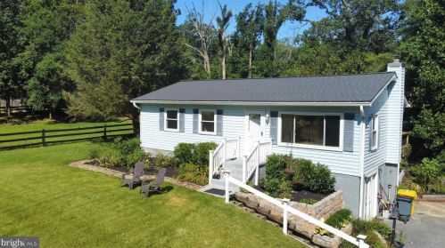 982 Shore Acres Rd, Arnold MD  21012-1728 exterior