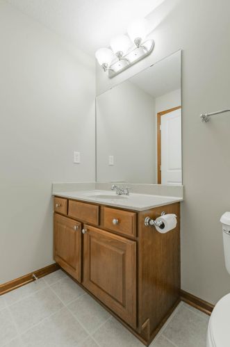 2160 Cedar Grove Trl, Saint Paul MN  55122-1543 exterior