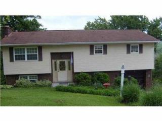 1414 Lyndale Dr, Charleston, WV 25314-2138