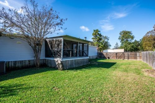 151 Carmen Blvd, Conroe TX  77306-6741 exterior