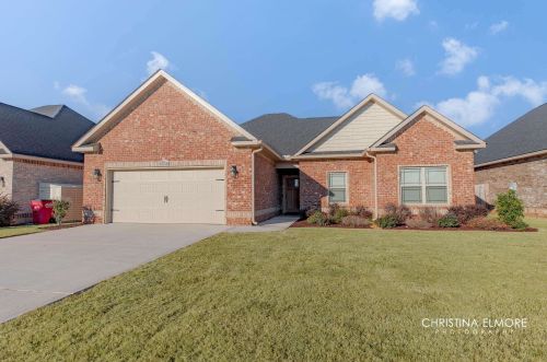 120 Pilgrim Mill Trl, Warner Robins, GA 31093
