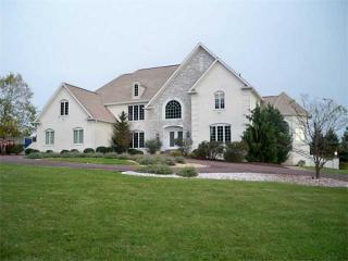 735 Lindwood Dr, Greensburg, PA 15601-7714