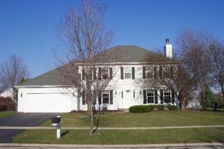 2677 Berkshire Dr, Geneva, IL 60134-3906