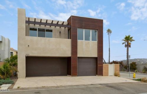 5201 Reef Way, Oxnard, CA 93035-1062
