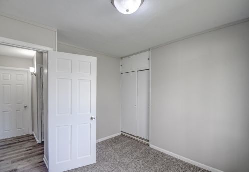 1601 180 Pl, Hammond IN 46324-3308 exterior