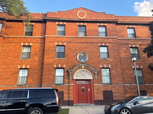 406 Oak St, Broadview, IL 60153-2510