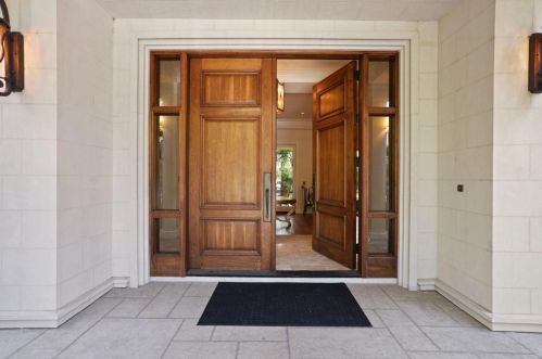 2191 Moreing Rd, Stockton, CA 95204-3863