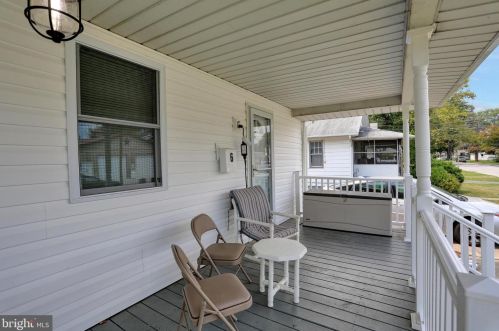 6 Market St, Aberdeen MD  21001-3202 exterior