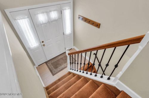20 Pne Needle St, Wall Township NJ  07731-2647 exterior