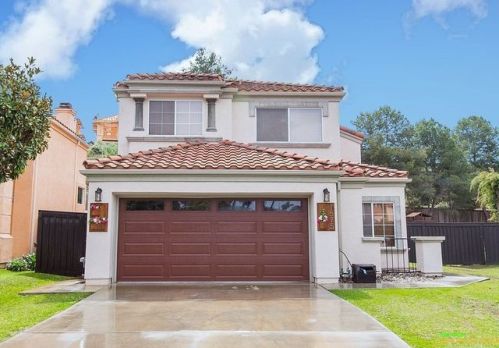 1575 Via Otano, Oceanside, CA 92056-5664
