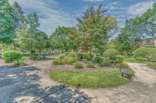 1117 Old Wilke Rd, Arlington Hts IL  60005-2977 exterior