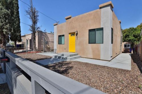 3742 Clinton St, San Diego, CA 92113-1721