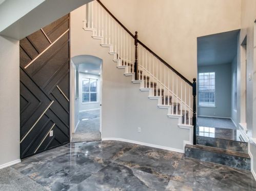 1441 Dimmit Dr, Carrollton TX  75010-6462 exterior