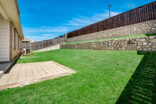 10413 Trevino Ln, Fort Worth, TX 76126-4596