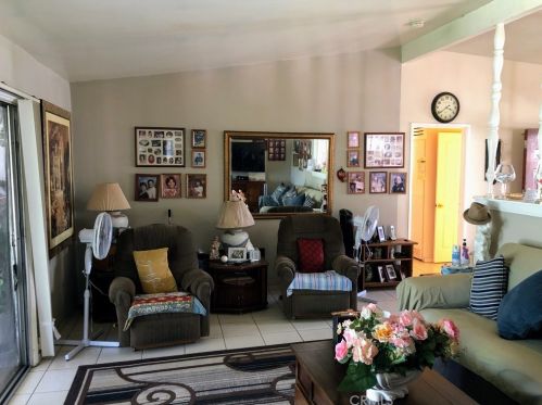 1602 Raymar St, Santa Ana CA 92703-4619 exterior