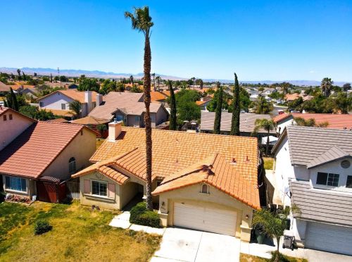 455 Cabernet St, Los Banos, CA 93635-6342
