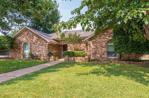 4436 Longmeadow Way, Fort Worth, TX 76133-7408