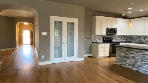 6933 Sylvan Meadows Dr, Fort Worth TX  76120-1379 exterior