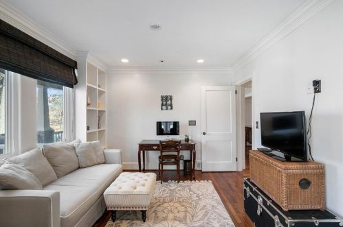 240 Huntington Rd, Atlanta GA  30309-1506 exterior