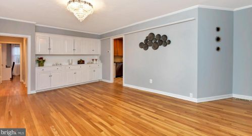 85 Overbrook Dr, Princeton NJ  exterior