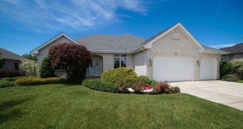 577 Rock Creek Dr, Manteno, IL 60950-3795