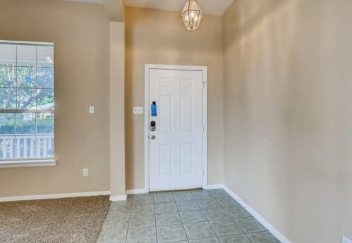 6944 Lomo Alto Dr, Fort Worth TX  76132-3560 exterior