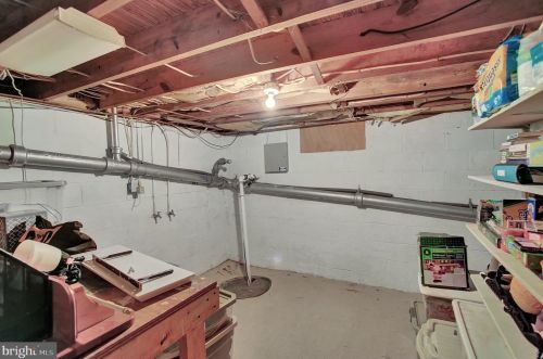 434 Moul Ave, Hanover PA  17331-1565 exterior