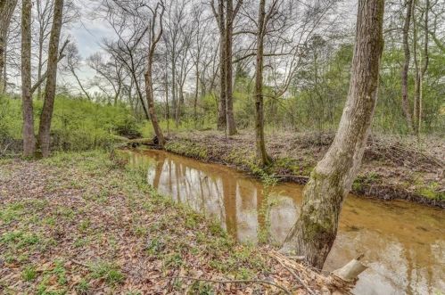 1785 Laurel Ridge Dr, Conyers GA  30094-6110 exterior