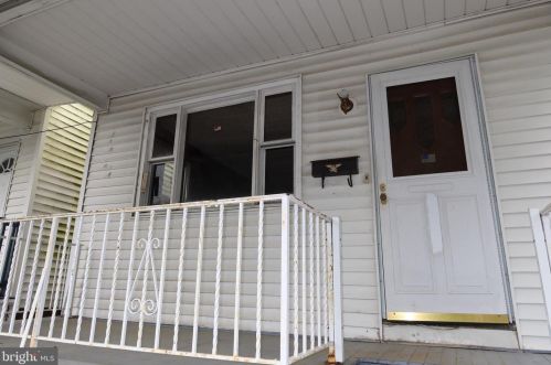 239 Pierce St, Primrose, PA 17901-3426