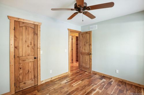 251 Gunnison Ave, Woodland Park CO 80863-1362 exterior