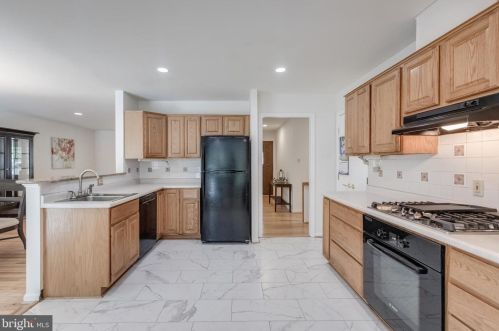 10417 Kinloch Rd, Silver Spring MD 20903-1243 exterior