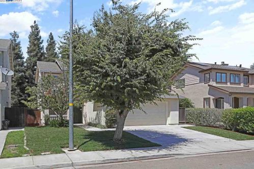 741 Alexandra Dr, Tracy, CA 95304-5809