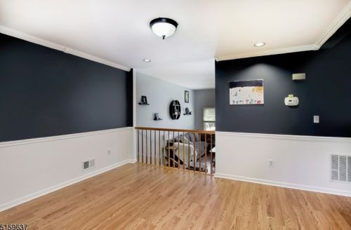 431 Chapman Ct, Hackettstown NJ  07840-1644 exterior