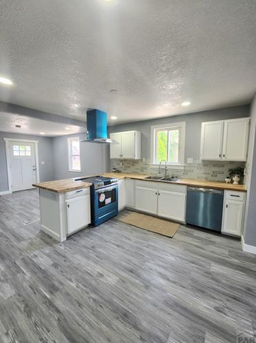 1117 Cypress St, Pueblo CO  81004-2923 exterior