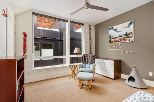 905 13th Ave, Denver CO  80218-2517 exterior