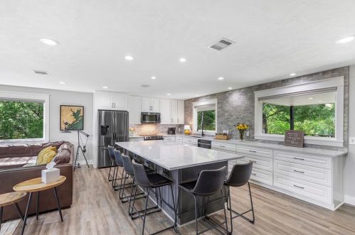 719 Fairfield St, Morgans Point TX  77571-7179 exterior