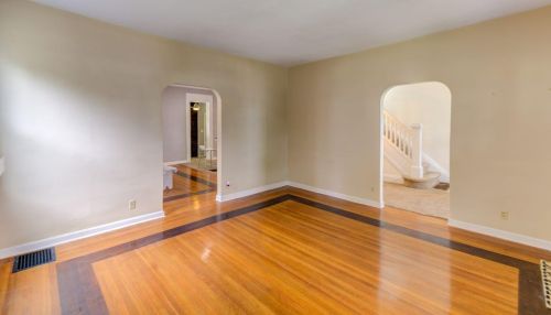 2215 Hannaford Ave, Cincinnati OH  45212-1612 exterior